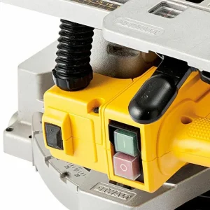 DeWalt Kapp-Gehrungssäge D27113, Tischkreissäge, 1600 W, Schnittleistung Bis 160mm, Mit LED-Schnittlinie 11