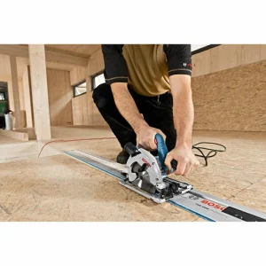 Bosch Handkreissäge GKS 55+ GCE, Professional, 1350 W, Schnittleistung Bis 63mm, Mit FSN 1400 13