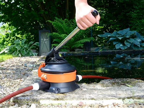 AGT Wasserhandpumpe:Wasser-Handpumpe Mit Rostfreiem Stahlhebel 3