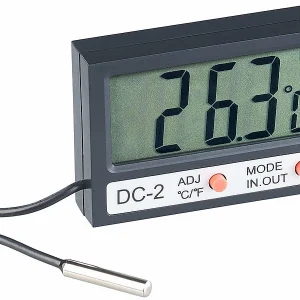 Infactory Aquariumthermometer:2er Pack Digitales Aquarium-Thermometer Mit Uhrzeit Und LCD-Display 14